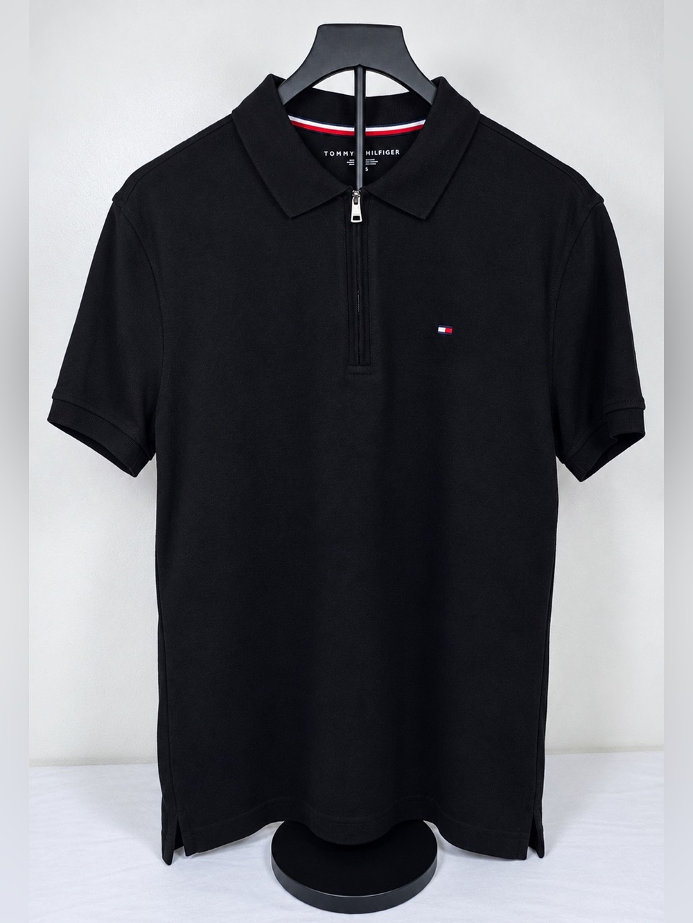 NWT Tommy Hilfiger Men’s Large Black Quarter Zip Polo Shirt Short Sleeve